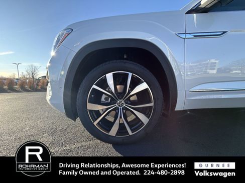 New 2026 Volkswagen Atlas Cross Sport SEL Premium R-Line image 11