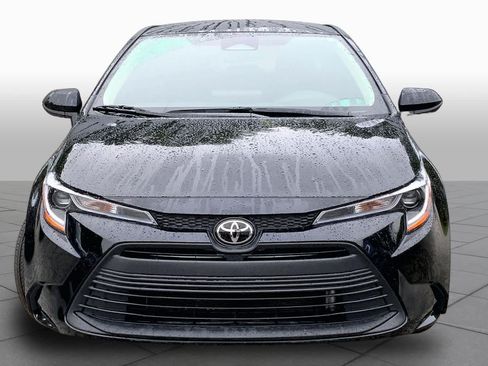 Certified 2025 Toyota Corolla LE FWD image 6