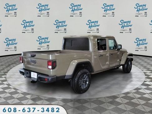 New 2026 Jeep Gladiator Sport AWD/4WD image 5