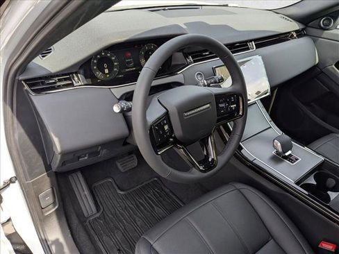 New 2026 Land Rover Range Rover Evoque S AWD/4WD image 3