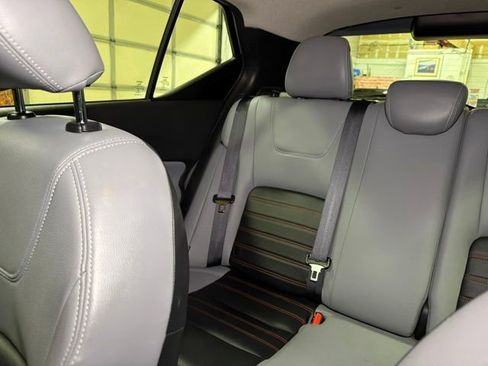 Used 2022 Nissan Kicks SR w/ Premium Package FWD image 20