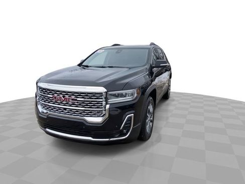 Used 2023 GMC Acadia SLT image 6