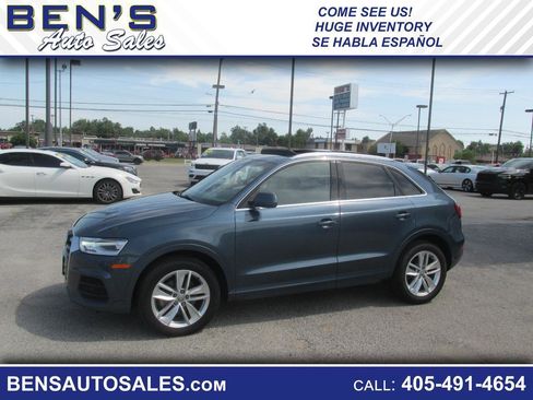 Used 2017 Audi Q3 2.0T Premium Plus w/ Premium Plus Package FWD image 1