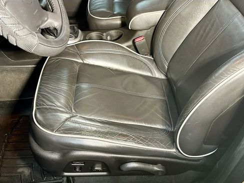 Used 2010 HUMMER H3T Alpha image 20