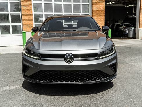 Used 2025 Volkswagen Jetta Sport FWD image 28