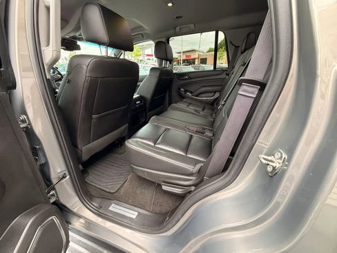 Used 2017 Chevrolet Tahoe LT w/ Luxury Package AWD/4WD image 18