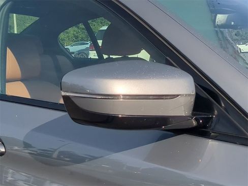 Certified 2023 BMW 530i 530i w/ M Sport Package image 13