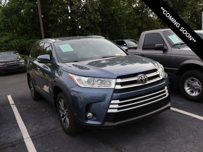 Used 2019 Toyota Highlander XLE