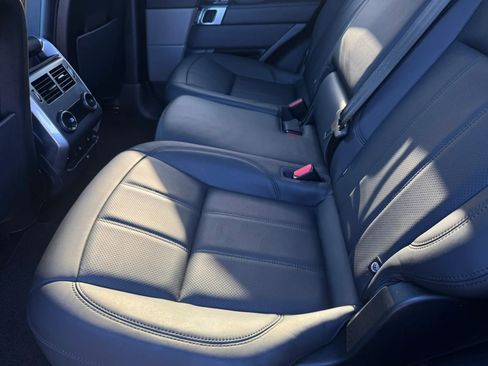 Used 2018 Land Rover Range Rover Sport Supercharged image 17