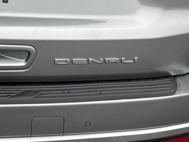 Used 2024 GMC Yukon XL Denali w/ Max Trailering Package AWD/4WD image 11