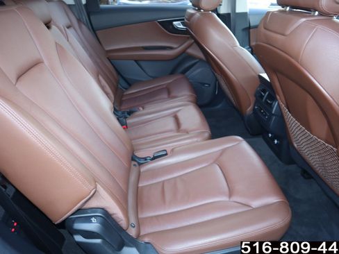 Used 2018 Audi Q7 3.0T Premium Plus image 31