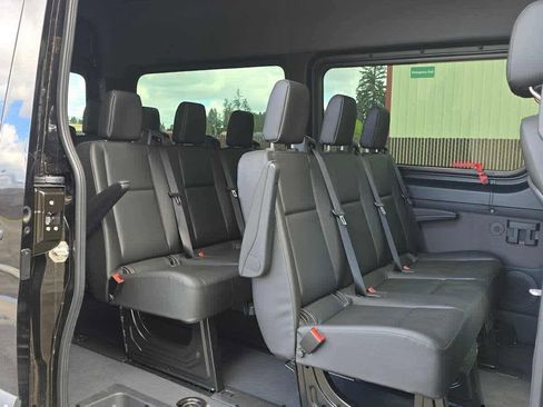 Used 2025 Mercedes-Benz Sprinter 2500 image 15