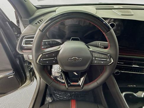 New 2026 Chevrolet Traverse RS AWD/4WD image 13