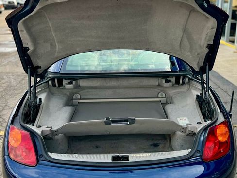 Used 2002 Lexus SC 430 Convertible RWD image 8