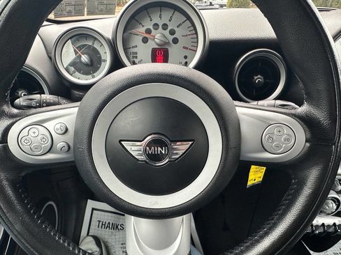 Used 2010 MINI Cooper Convertible w/ Cold Weather Pkg image 16