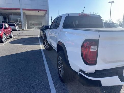 Used 2024 GMC Canyon AT4 w/ AT4 Premium Package image 2