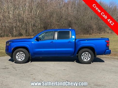 Used 2024 Nissan Frontier SV image 4