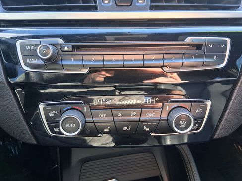 Used 2017 BMW X1 xDrive28i image 19