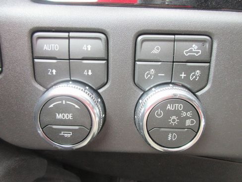 New 2026 GMC Sierra 1500 SLT w/ SLT Premium Plus Package image 15