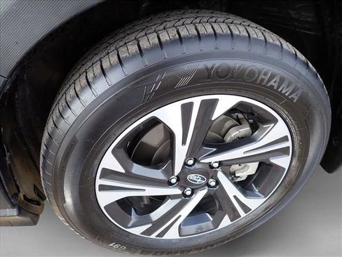 Used 2024 Subaru Crosstrek 2.0i Premium image 7