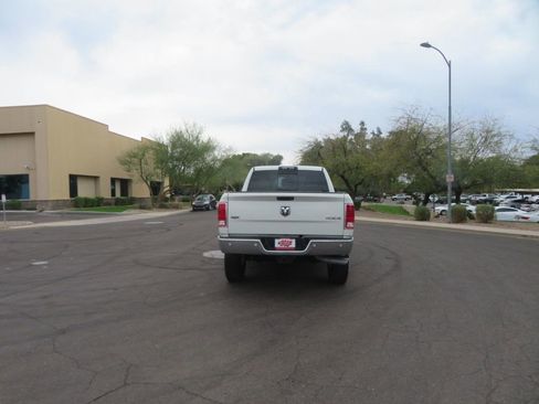 Used 2017 RAM 2500 Laramie w/ Convenience Group AWD/4WD image 12