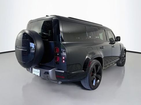 Certified 2024 Land Rover Defender 130 X-Dynamic SE AWD/4WD image 5