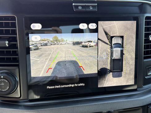 New 2026 Ford F250 Platinum w/ Tremor Off-Road Package AWD/4WD image 22
