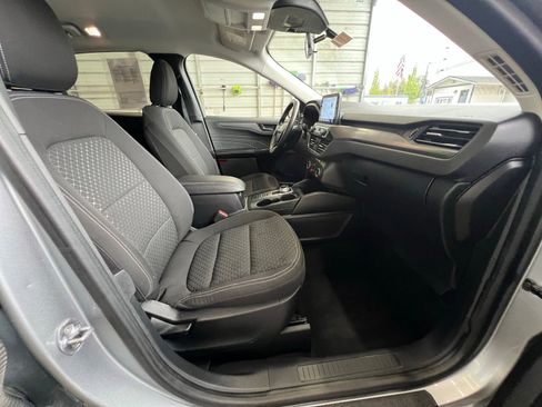 Used 2023 Ford Escape Active AWD/4WD image 16