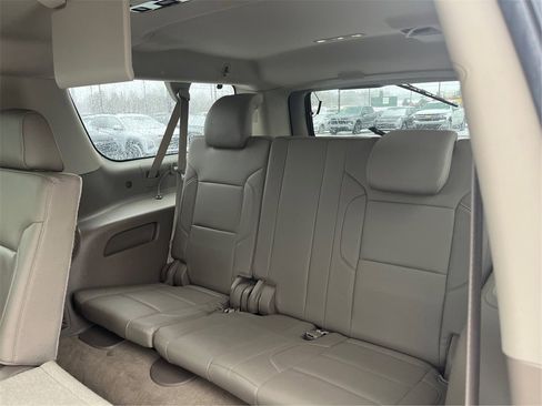 Used 2015 Chevrolet Suburban LT image 53