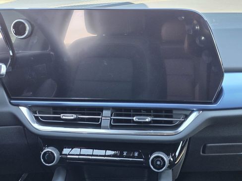 New 2026 Chevrolet Equinox EV LT w/ LPO, Blackout Package image 25