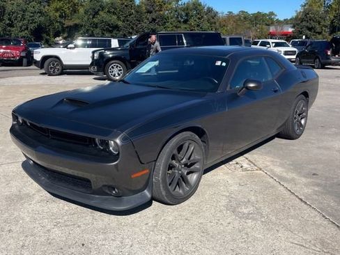 Used 2020 Dodge Challenger R/T w/ T/A Package image 2