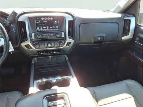 Used 2018 GMC Sierra 1500 SLT image 15