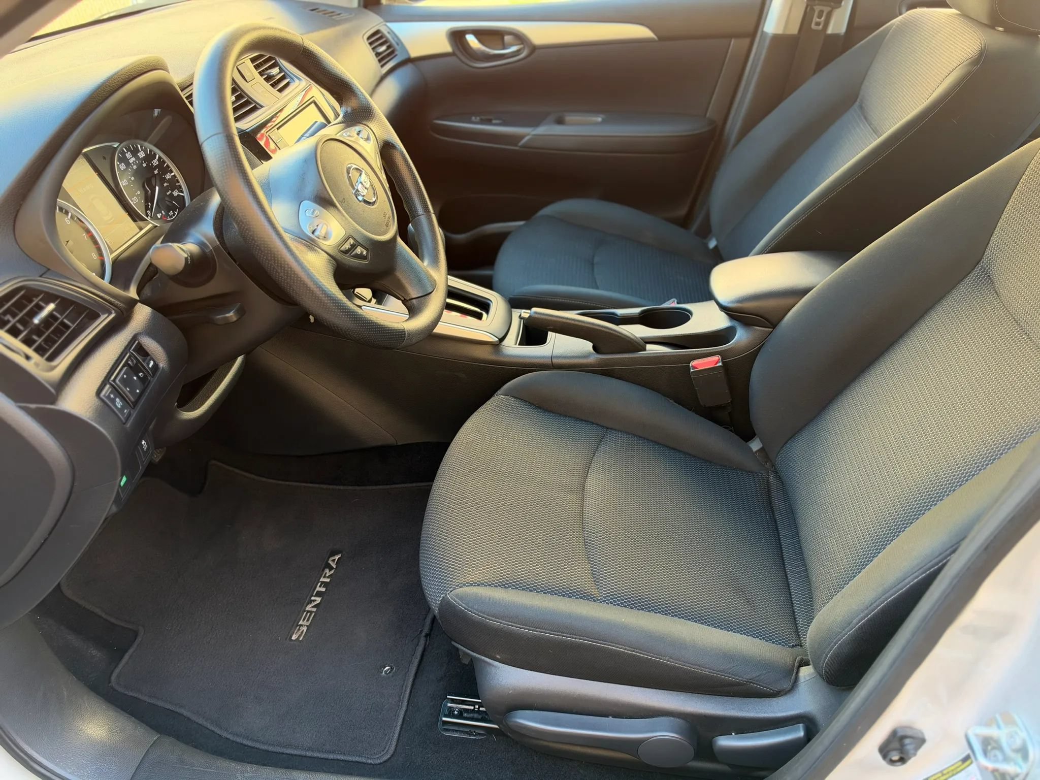 Used 2019 Nissan Sentra S FWD image 9