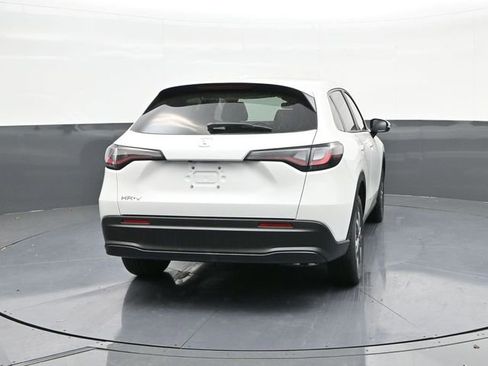 New 2026 Honda HR-V LX image 10