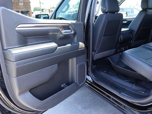 Used 2024 Chevrolet Silverado 1500 LT AWD/4WD image 20