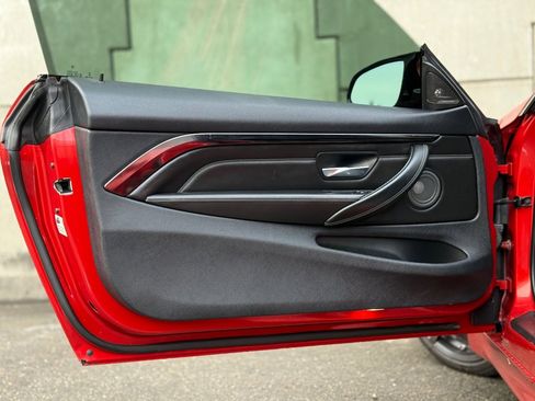 Used 2015 BMW M4 Coupe RWD image 13