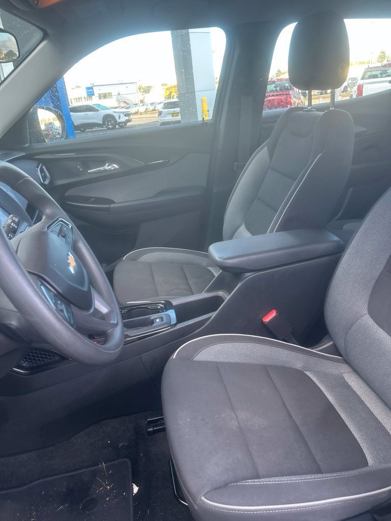 Used 2023 Chevrolet TrailBlazer LS FWD image 10