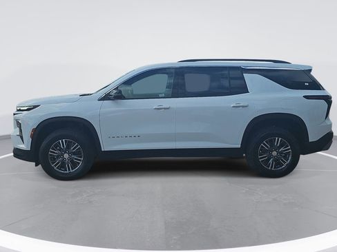 New 2026 Chevrolet Traverse LT FWD image 6
