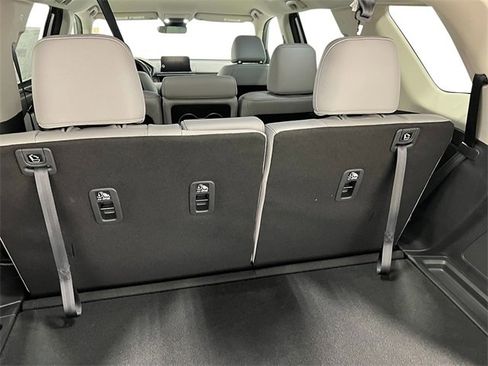 New 2025 Honda Pilot EX-L image 30