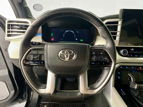Used 2024 Toyota Tundra Capstone AWD/4WD image 17