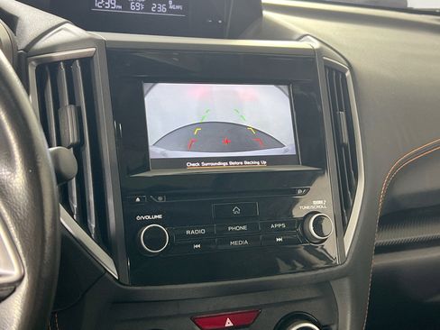 Used 2023 Subaru Crosstrek 2.0i Premium image 13