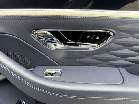 Used 2023 Bentley Flying Spur W12 AWD/4WD image 63
