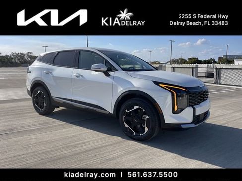 New 2026 Kia Sportage S image 1