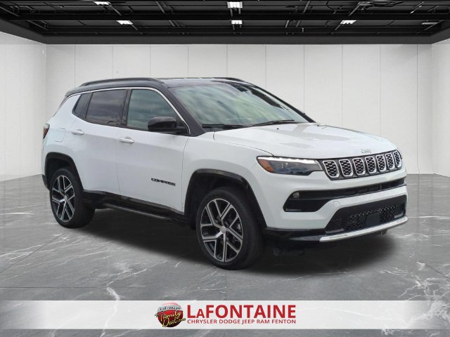 Used 2024 Jeep Compass Limited w/ Elite Group AWD/4WD image 7