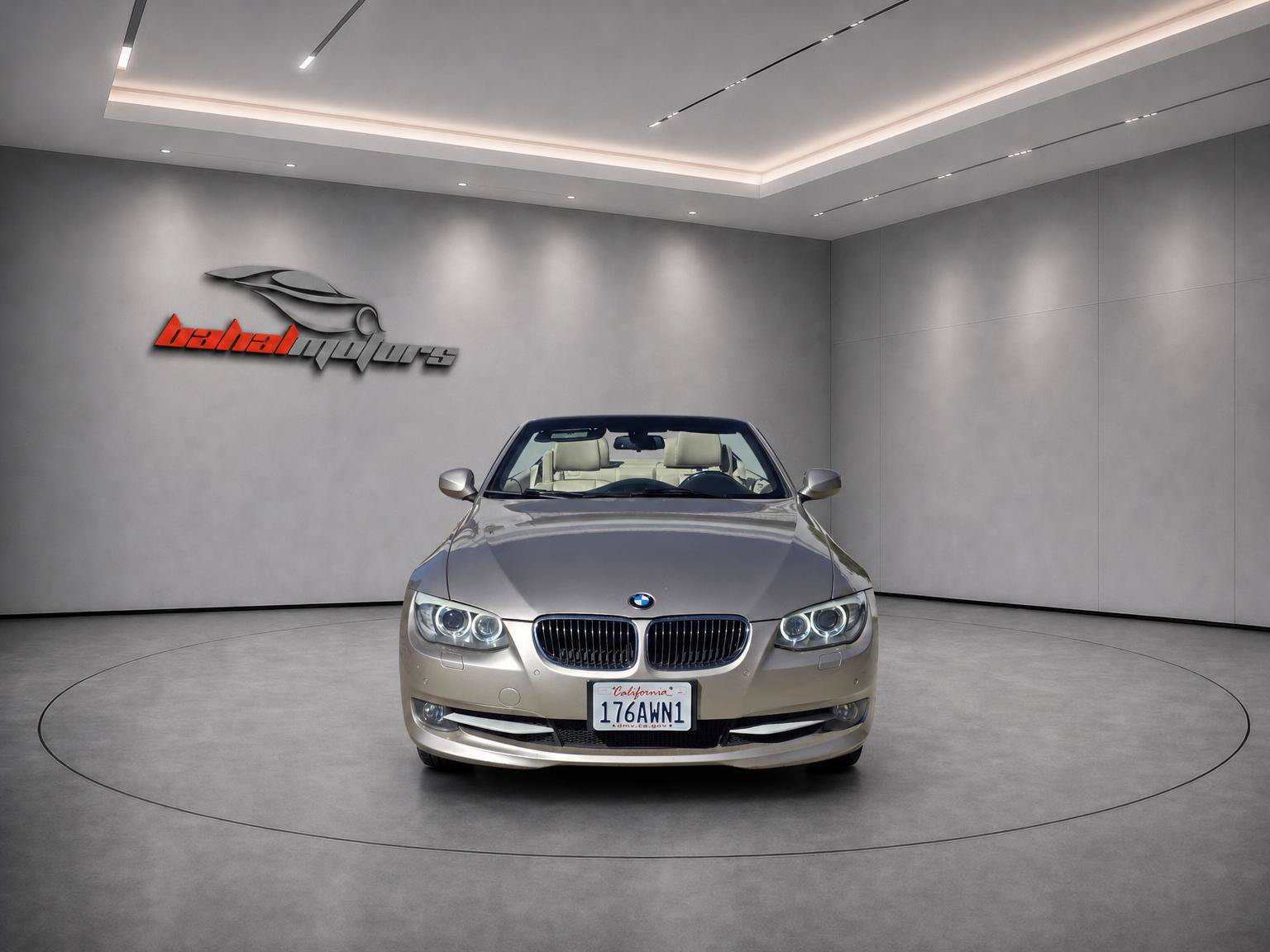 Used 2012 BMW 328i Convertible RWD image 3