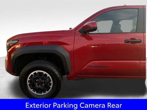 Used 2024 Toyota Tacoma TRD Sport image 13