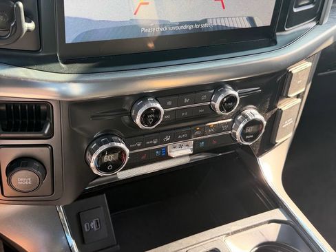 Certified 2021 Ford F150 Lariat RWD image 21