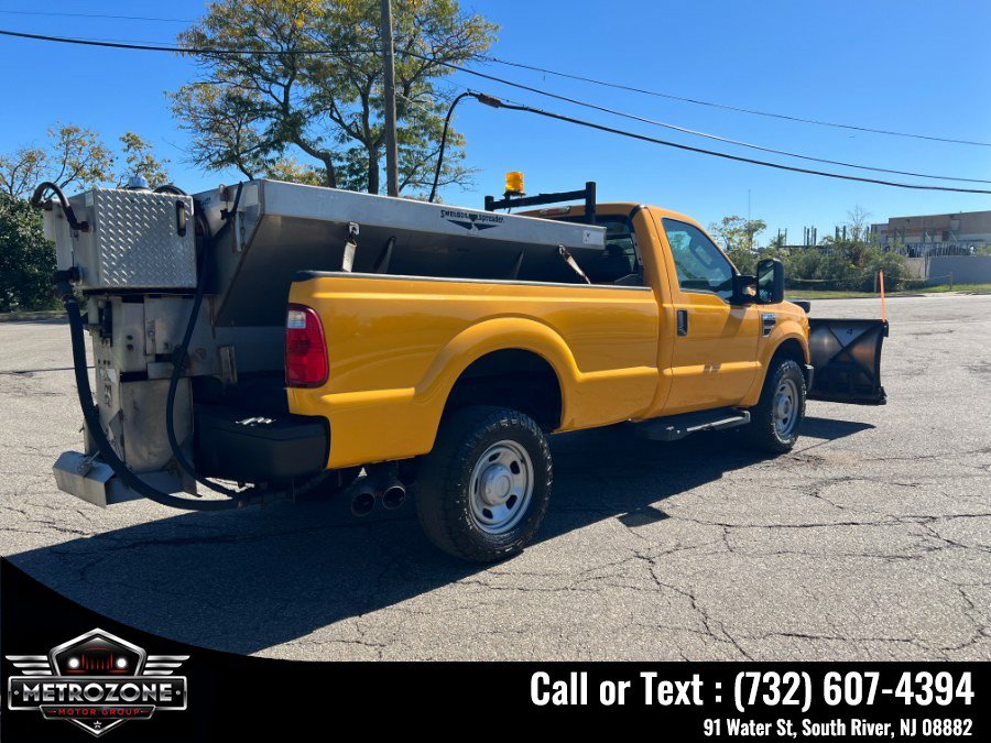 Used 2009 Ford F350 4x4 Regular Cab Super Duty image 6