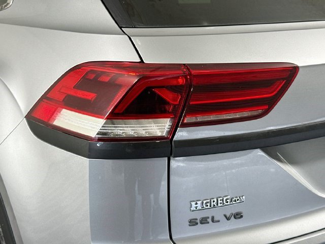 Used 2020 Volkswagen Atlas Cross Sport SEL Premium AWD/4WD image 33