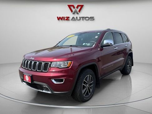 Used 2018 Jeep Grand Cherokee Limited AWD/4WD image 1